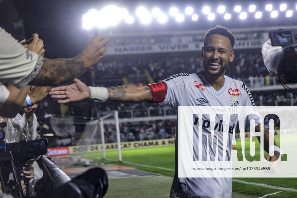 Match between Santos and Vasco for the 2026 Brazilian Championship. Santos (SP), 02 26 2026 - Brasileirao Santos vs Vasco - Player Neymar scores and celebrates his goal during the match between Santos and Vasco, valid for the 4th round of the Brazilian football championship, on the night of Thursday, February 26, 2026, at the Urbano Caldeira stadium, in the city of Santos. (Foto: Pedro Paulo Diaz Thenews2 imago images)