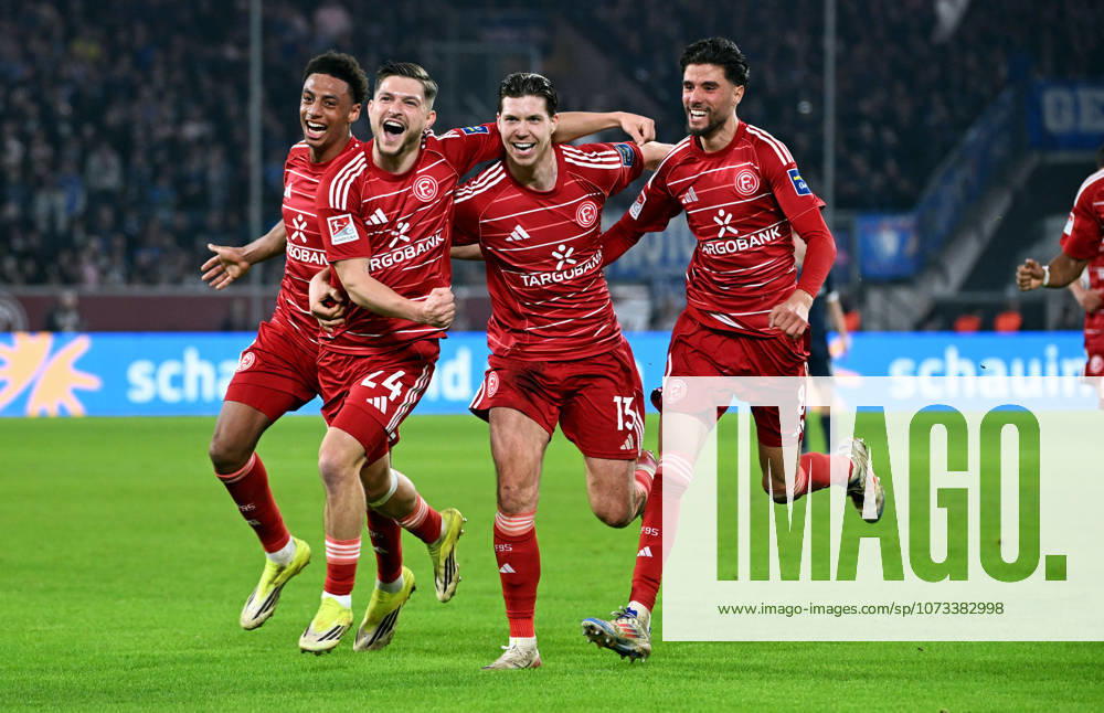 Soccer, 2 Bundesliga, Germany, Men, Season 2025 2026, Matchday 24, Merkur Spiel Arena Düsseldorf, Fortuna Düsseldorf VfL Bochum 2 1 Cheering Florent Muslija F95 after his goal for 2 0, together with Sima Suso F95 , Cedric Itten F95 , Anouar El Azzouzi F95 Cheering, joy, action