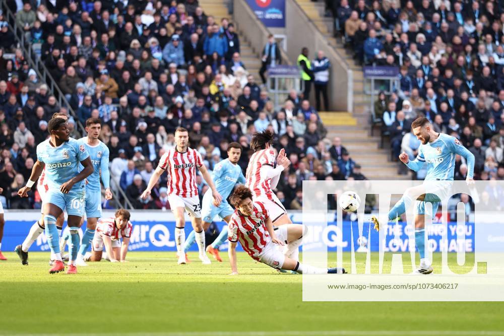Matt Grimes of Coventry City shoots Coventry City v Stoke City, Sky Bet Championship, Football, Coventry Building Society Arena, Coventry, UK - 28 Feb 2026Coventry Coventry Building Society Arena United Kingdom
