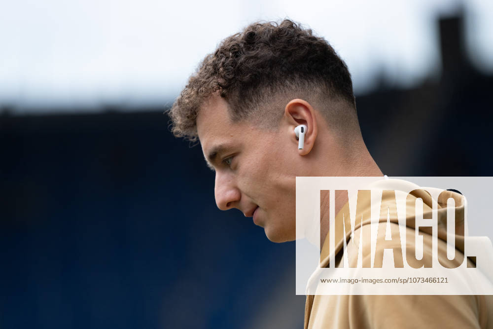 Fisnik Asllani TSG 1899 Hoffenheim, 11 GER, TSG 1899 Hoffenheim vs FC St Pauli, Football, Men, 1 Bundesliga, 24 Matchday, Season 2025 2026, 28 02 2026, DFL DFB REGULATES PROHIBIT ANY USE OF PHOTOGRAPHS AS IMAGE SEQUENCES AND OR QUASI VIDEO, GER, TSG 1899 Hoffenheim vs FC St Pauli, Football, Men, 1 Bundesliga, 24 Matchday, Season 2025 2026, 28 02 2026 Sinsheim