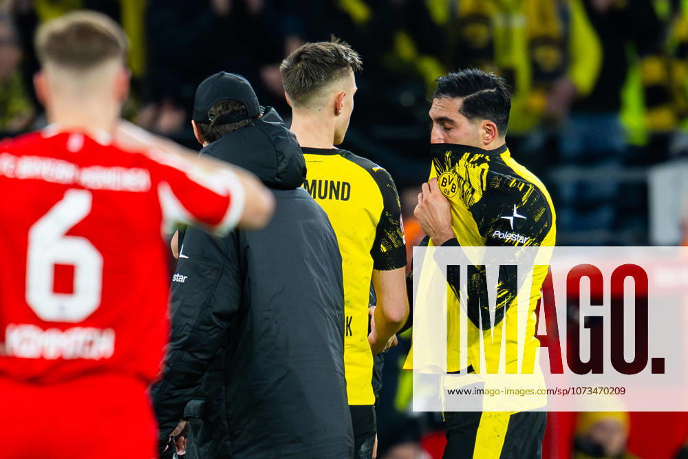 Football, 2025 2026, 1 Bundesliga, Matchday 24, Borussia Dortmund FC Bayern Munich R Emre Can Dortmund is substituted due to injury DFL REGULATIONS PROHIBIT ANY USE OF PHOTOGRAPHS AS IMAGE SEQUENCES AND OR QUASI VIDEO Dortmund North Rhine-Westphalia Germany Signal Iduna Park