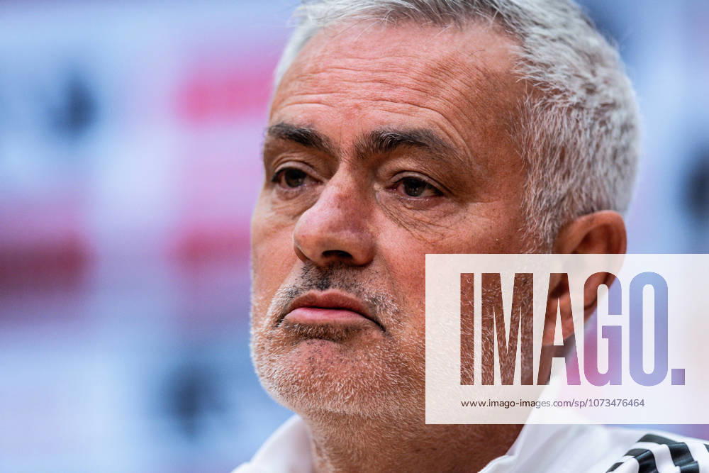 Gil Vicente FC v SL Benfica - Primeira Liga Jose Mourinho, Head Coach of SL Benfica, talks during a press conference, PK, Pressekonferenz prior to the Primeira Liga match between Gil Vicente FC and SL Benfica at Benfica Campus in Seixal, Portugal, on March 2, 2026. Lisbon Seixal Portugal