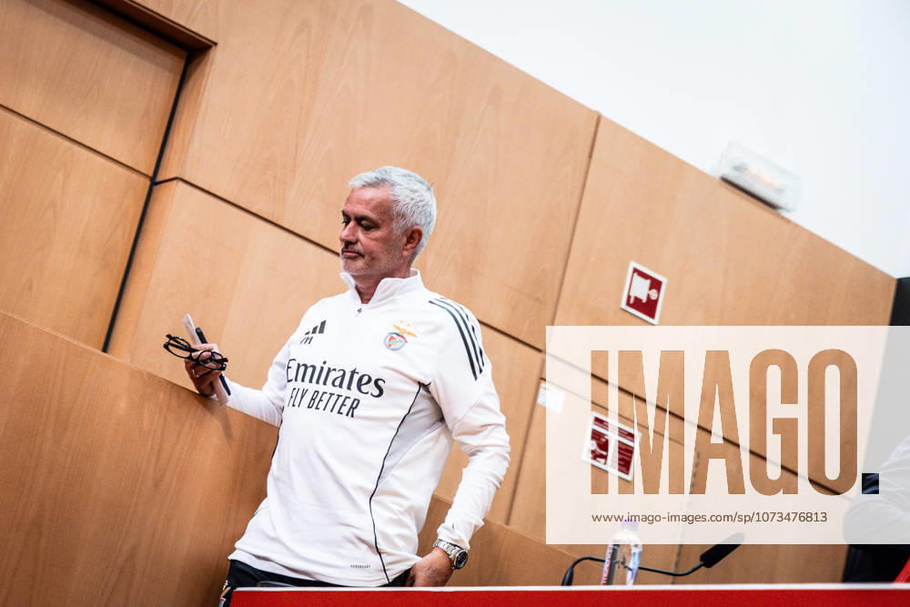 Gil Vicente FC v SL Benfica - Primeira Liga Jose Mourinho, Head Coach of SL Benfica, talks during a press conference, PK, Pressekonferenz prior to the Primeira Liga match between Gil Vicente FC and SL Benfica at Benfica Campus in Seixal, Portugal, on March 2, 2026. Lisbon Seixal Portugal