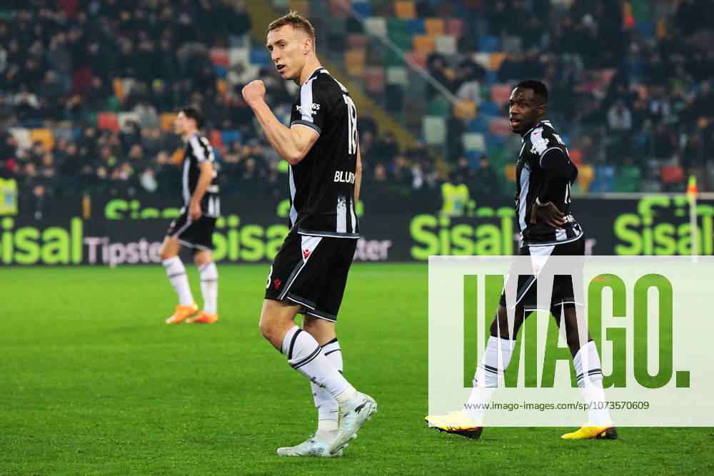 UdineseÕs Adam Buksa celebrates after scoring the 3-0 goal for his team during the Serie A soccer match between Udinese and Fiorentina at the Bluenergy Stadium in Udine, north east Italy - Monday, March 2,2026 - soccer