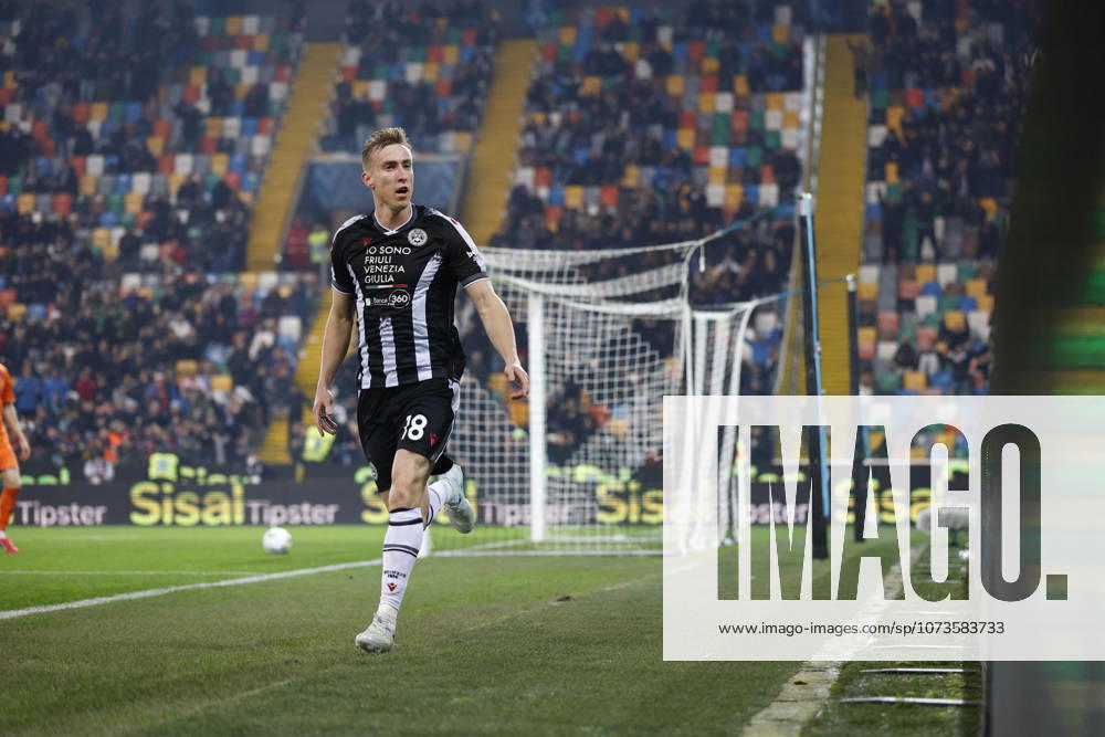 Udinese s Adam Buksa celebrates after scoring a goal during the Italian Serie A Enilive match between Udinese Calcio vs ACF Fiorentina at the Bluenergy Stadium in Udinese, Italy