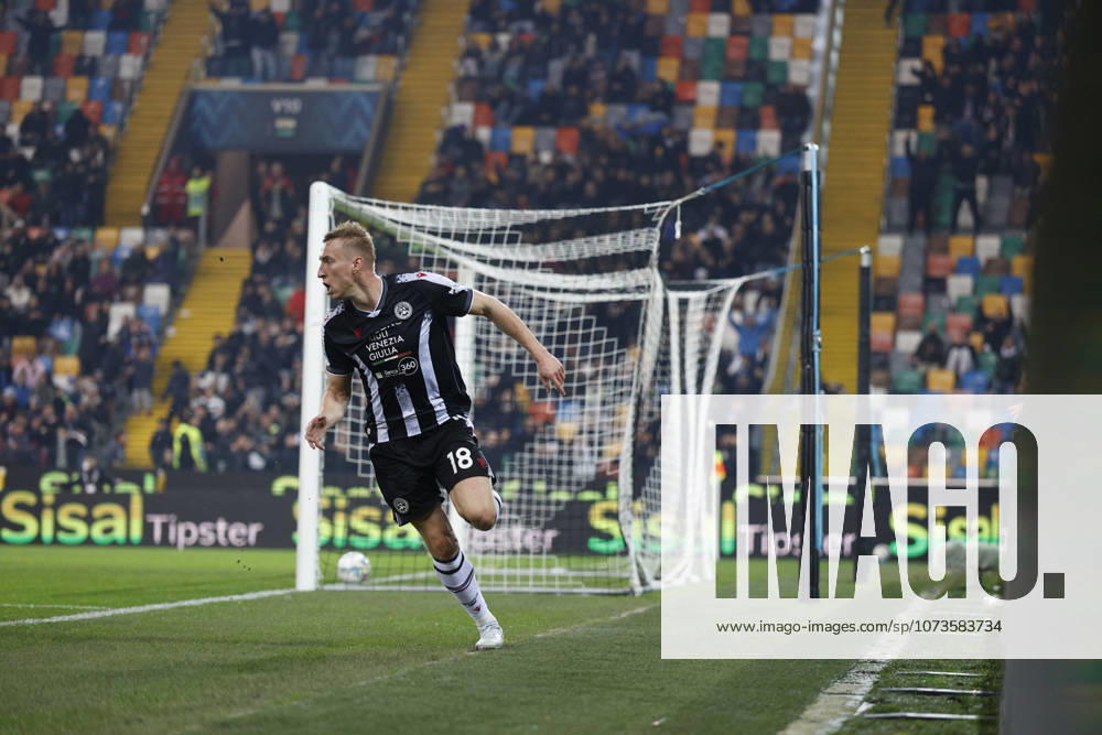 Udinese s Adam Buksa celebrates after scoring a goal during the Italian Serie A Enilive match between Udinese Calcio vs ACF Fiorentina at the Bluenergy Stadium in Udinese, Italy