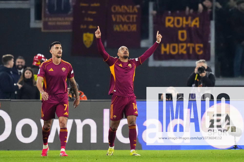 AS Roma v Juventus FC - Serie A Donyell Malen centre-forward of Roma and Netherlands celebrates after scoring his sides first goal during the Serie A match between AS Roma and Juventus FC at Stadio Olimpico on March 1, 2026 in Rome, Italy. Rome Italy
