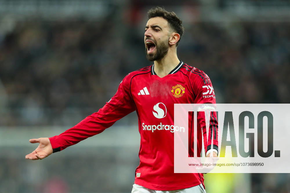 Newcastle United v Manchester United, ManU Premier League Bruno Fernandes Of Manchester United during the Newcastle United v Manchester United Premier League match at St. James Park, Newcastle Upon Tyne, England on 4 March 2026 Credit: Lee Keuneke Every Second Media Editorial use only. All images are copyright Every Second Media Limited. No images may be reproduced without prior permission. All rights reserved. Premier League and Football League images are subject to licensing agreements with Football DataCo Limited. see https: www.football-dataco.com