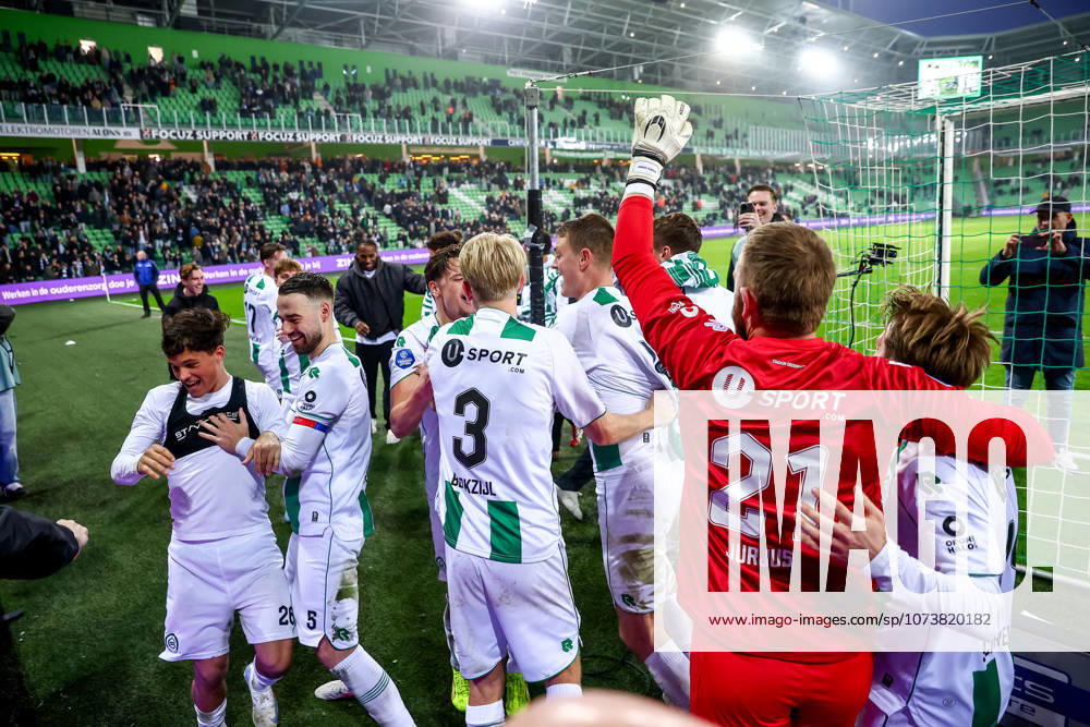 2026-03-07 FC Groningen v Ajax - Dutch Eredivisie GRONINGEN, NETHERLANDS - MARCH 7: players of FC Groningen celebrate the win during the Dutch Eredivisie match between FC Groningen and Ajax at Stadion Euroborg on March 7, 2026 in Groningen, Netherlands. Groningen Stadion Euroborg Netherlands Content not available for redistribution in The Netherlands directly or indirectly through any third parties.