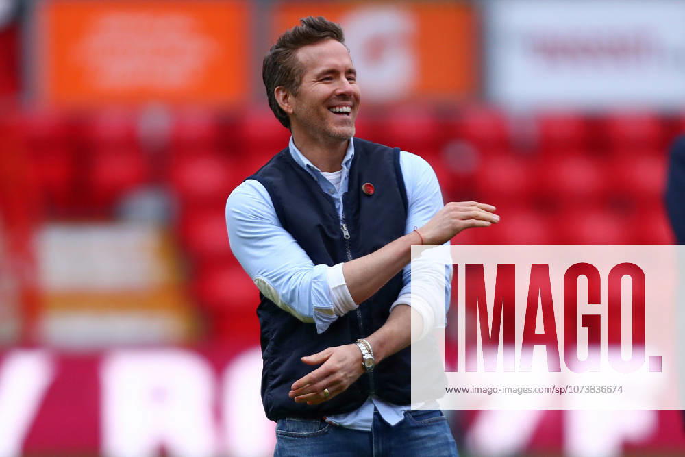 Wrexham v Chelsea, Emirates FA Cup Ryan Reynolds, Co-owner of Wrexham laughs and gestures during the Wrexham v Chelsea Emirates FA Cup match at the STÅK Cae Ras, Wrexham, Wales on 7 March 2026 Credit: Luke Williams Every Second Media Editorial use only. All images are copyright Every Second Media Limited. No images may be reproduced without prior permission. All rights reserved. Premier League and Football League images are subject to licensing agreements with Football DataCo Limited. see https: www.football-dataco.com