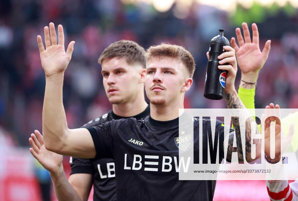 07 03 26 1 FSV Mainz 05 VfB Stuttgart Germany, Mainz, 07 03 2026, Football, Bundesliga, Season 2025 2026, 1 FSV Mainz 05 VfB Stuttgart v l Ramon Hendriks, Finn Jeltsch both VfB Stuttgart