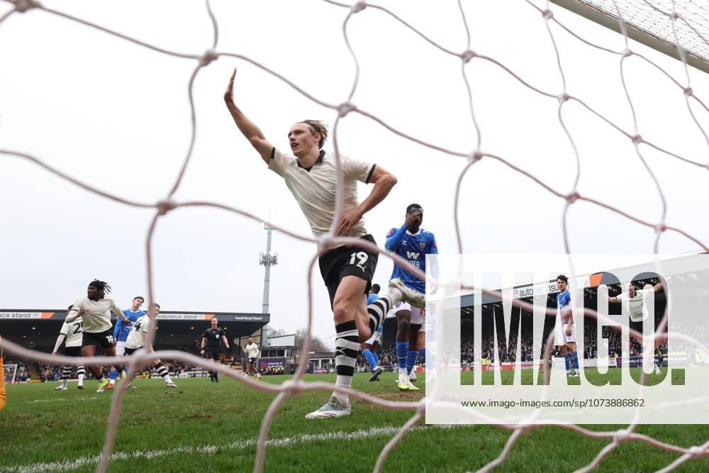 Ben Waine of Port Vale socres a goal and celebrates 1-0. Port Vale v Sunderland, Emirates FA Cup, Fifth Round, Football, Vale Park, Stoke-on-Trent, UK - 08 Mar 2026Stoke-on-Trent Vale Park United Kingdom