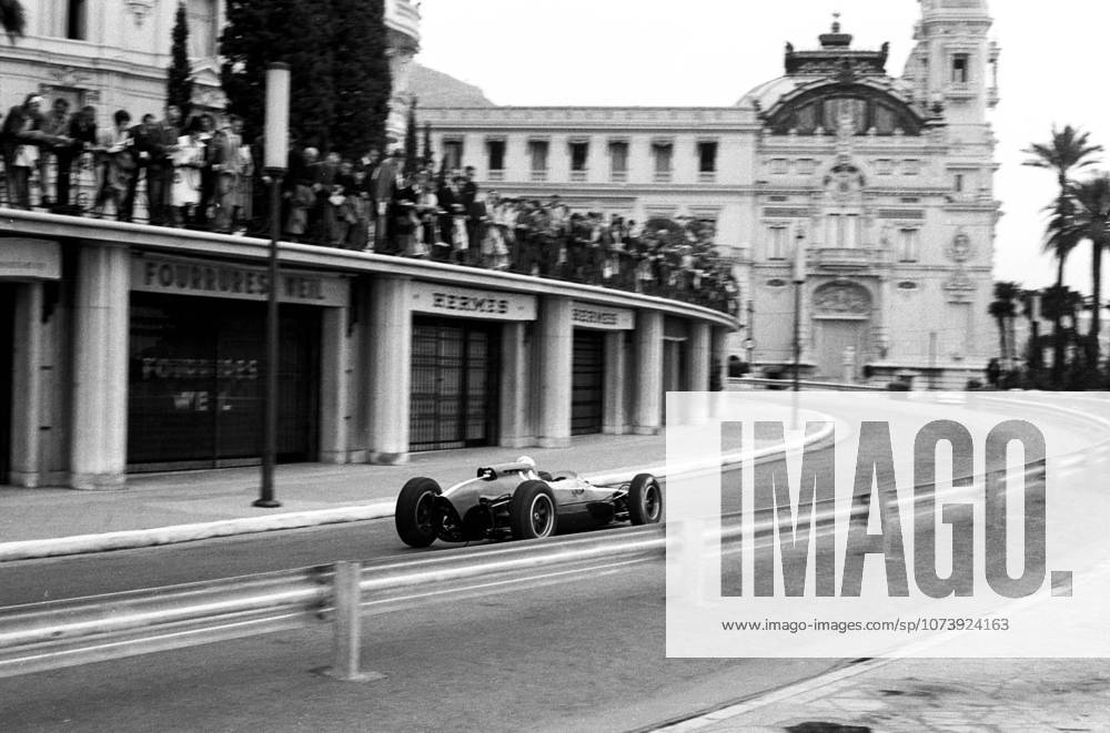 ..Winner, Bruce Mclaren, Cooper T60.