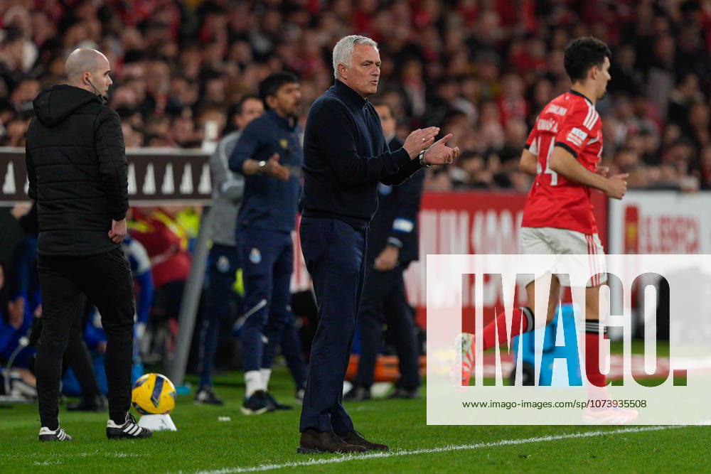 Jose Mourinho, SL Benfica Coach, (C) and Tomas Araujo of SL Benfica (R) in action during Liga Portugal Betclic football match between SL Benfica and FC Porto at Estadio da Luz..Final score: SL Benfica 2:2 FC Porto Lisbon Portugal - ZUMAs197 20260308_aaa_s197_370
