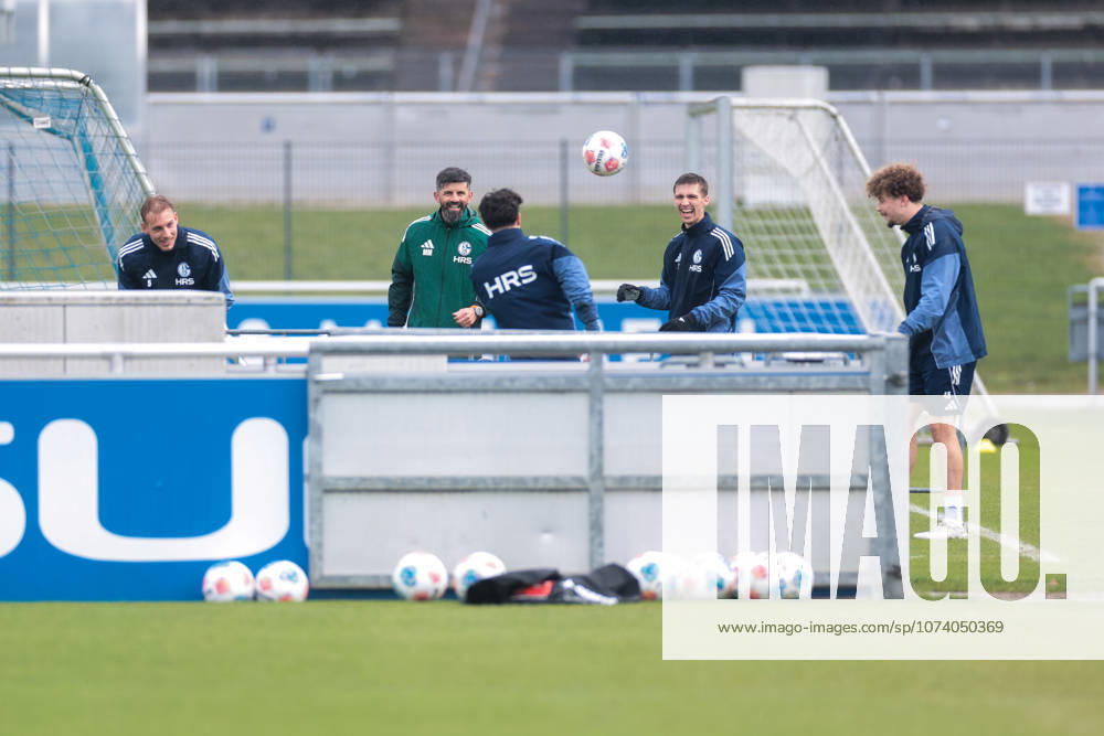 Soccer training of FC Schalke 04 f l Timo Becker FC Schalke 04 , coach Miron Muslic FC Schalke 04 , Felipe Sanchez FC Schalke 04 , Mika Khadr FC Schalke 04 playing soccer tennis Gelsenkirchen training ground FC Schalke 04 NRW Germany xRHR PHOTO YYx