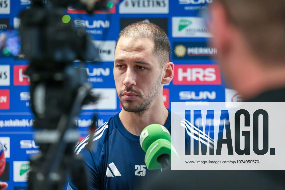 Football training of FC Schalke 04 Media round with Nikola Katic FC Schalke 04 Gelsenkirchen Training ground FC Schalke 04 NRW Germany xRHR PHOTO YYx