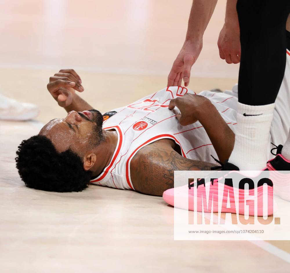 Barcelona Spain 13.03.2026 Levi Randolph (Hapoel Ibi Tel Aviv) looks during the Basketball Euroleague match between FC Barcelona, Barca and Hapoel Ibi Tel Aviv at Palau Blaugrana on13 March 2026 in Barcelona. Basketball Euroleague: FC Barcelona 75-80 Hapoel Ibi Tel Aviv - ZUMAu50_ 20260313_zsp_u50_003