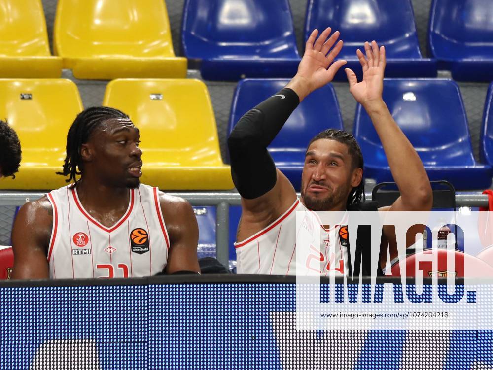 Barcelona Spain 13.03.2026 Tai Odiase (Hapoel Ibi Tel Aviv) and Ish Wainright (Hapoel Ibi Tel Aviv) gestures during the Basketball Euroleague match between FC Barcelona, Barca and Hapoel Ibi Tel Aviv at Palau Blaugrana on13 March 2026 in Barcelona. Basketball Euroleague: FC Barcelona 75-80 Hapoel Ibi Tel Aviv - ZUMAu50_ 20260313_zsp_u50_020