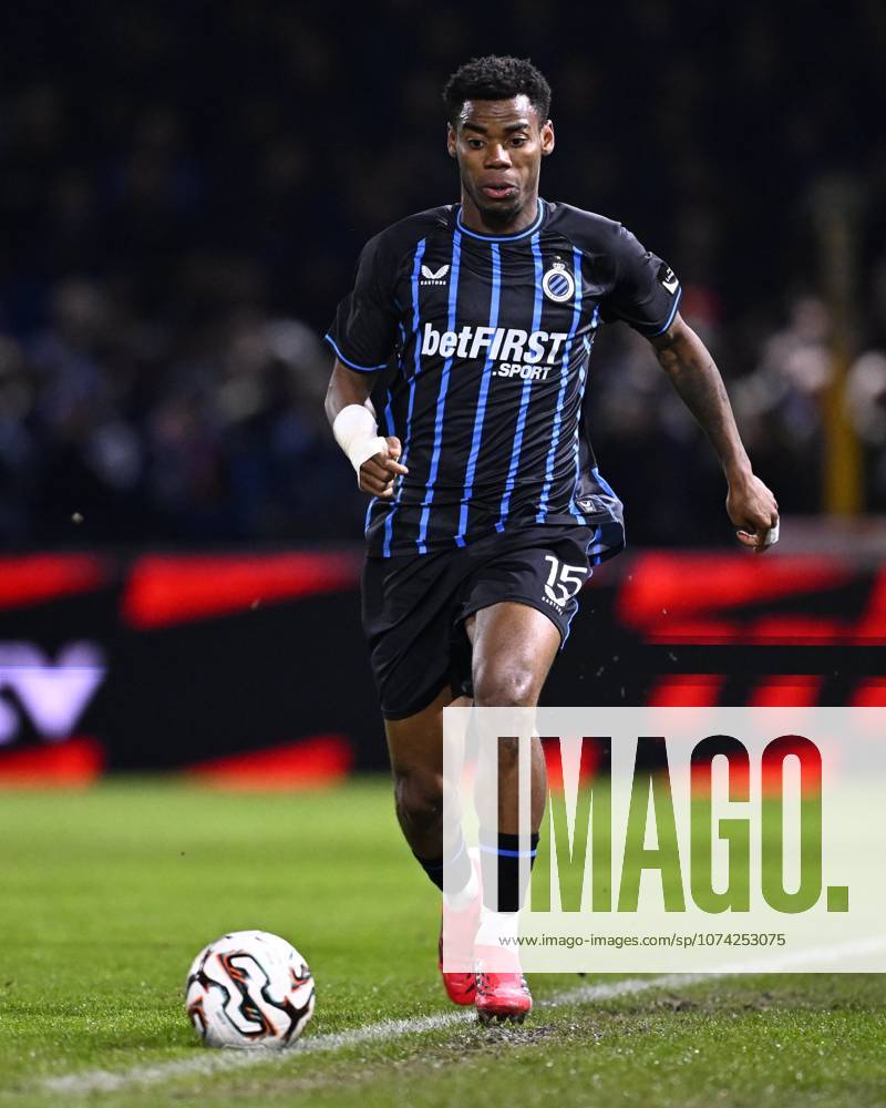 KVC Westerlo v Club Brugge - Jupiler Pro League WESTERLO, BELGIUM - MARCH 14 : Onyedika Nwadike Raphael midfielder of Club Brugge during the Jupiler Pro League match between KVC Westerlo and Club Brugge on March 14, 2026 in Westerlo, Belgium, 14 03 2026 Westerlo Belgium