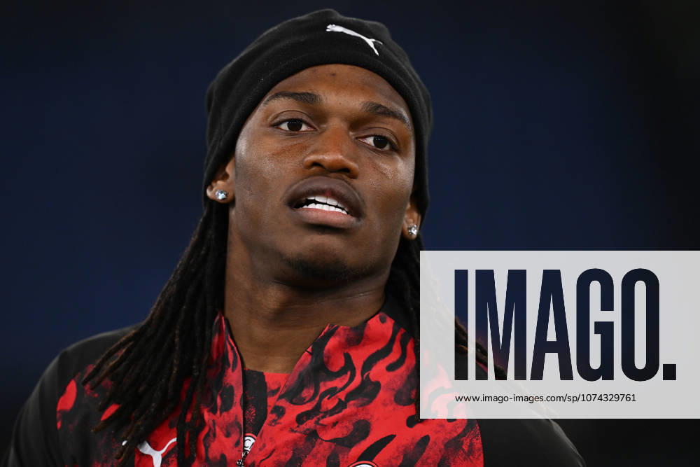 SS Lazio v AC Milan - Serie A Rafael Leao of A.C. Milan warms up prior to the match of the 29th matchday of the Serie A championship between S.S. Lazio and A.C. Milan at the Olympic Stadium on March 15, 2026, in Rome, Italy. Rome Italy
