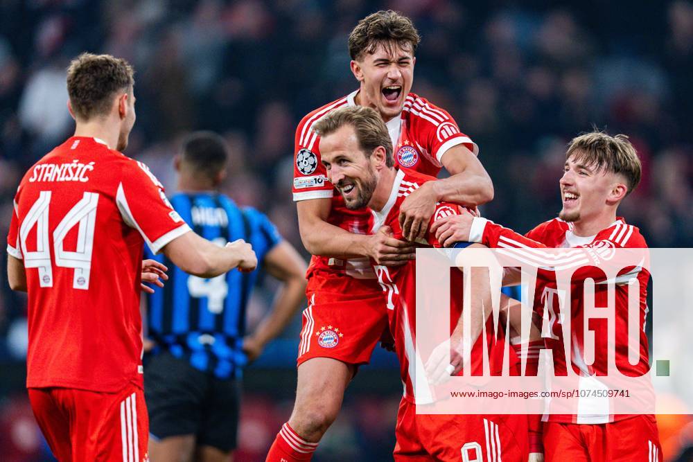 FC Bayern München vs Atalanta Bergamo, UEFA Champions League, Round of 16 second leg goal for 2 0 by Harry Kane FC Bayern Muenchen, 9 Tom Bischof FC Bayern Muenchen, 20 Jubel Lennart Karl FC Bayern Muenchen, 42 Josip Stanisic FC Bayern Muenchen, 44 Regulations prohibit any use of photographs as image sequences and or quasi video