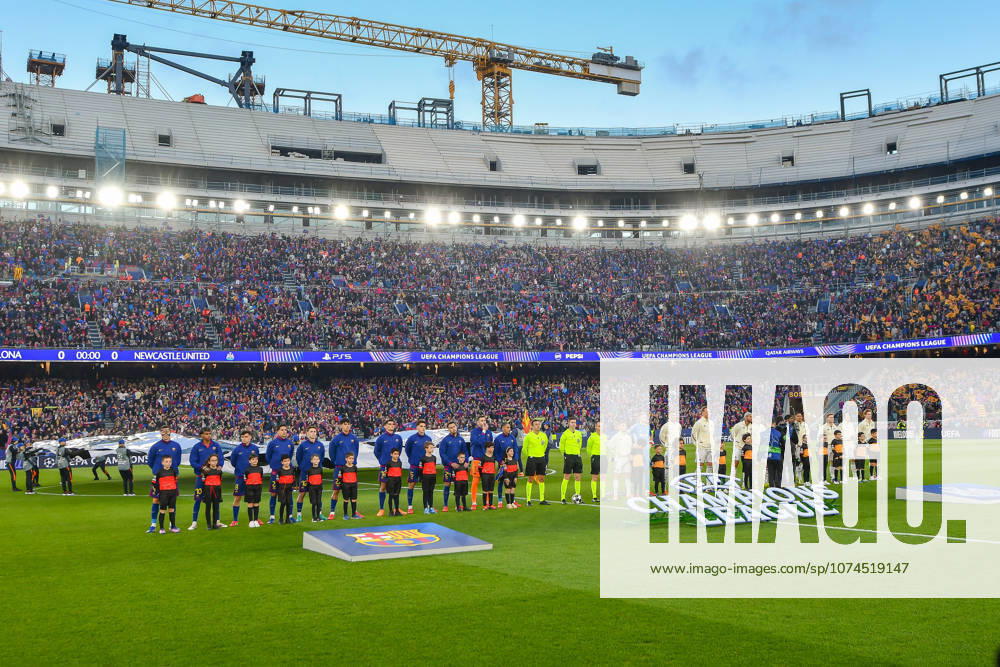 FC Barcelona, Barca v NEWCASTLE UNITED SPOTIFY CAMP NOU. BARCELONA. March 18, 2026 FC BARCELONA vs NEWCASTLE UNITED March 18, 2026 General view of FC Barcelona and Newcastle teams before the soccer match corresponding to the round of 16 match of the UEFA Champions League between FC Barcelona and Newcastle United at Spotify Camp Nou in Barcelona, Spain. Barcelona ESP