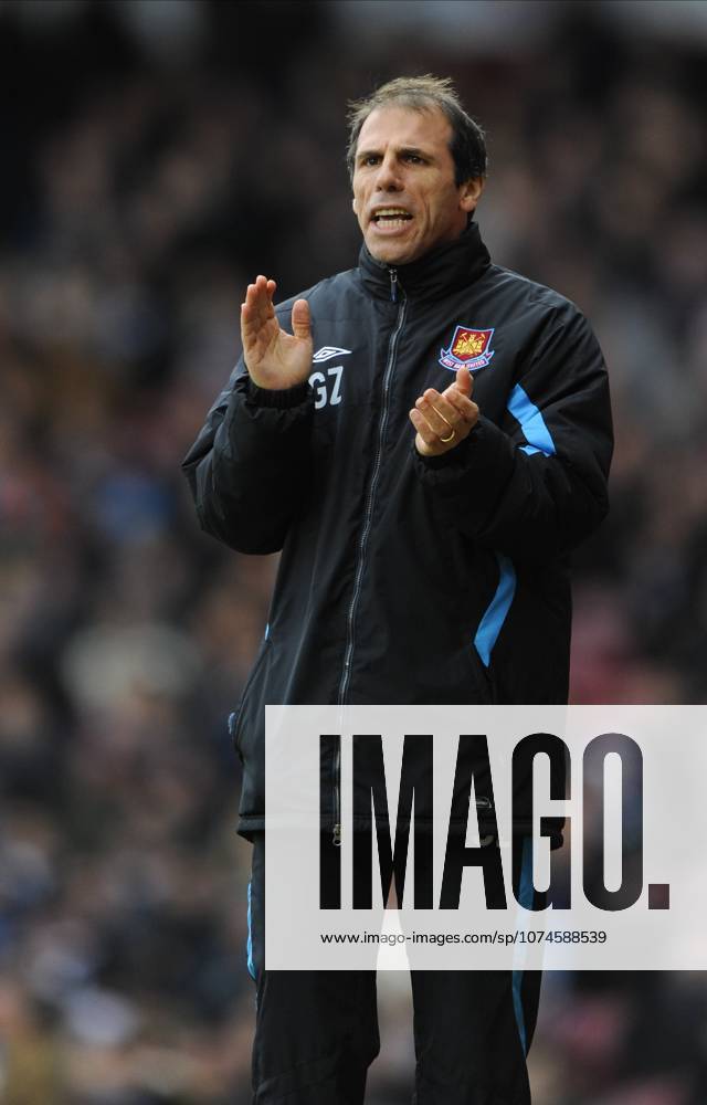 West Ham Unted V Portsmouth, Premier League Gianfranco Zola, West Ham United Manager on the side line during the Premier League match between West Ham Unted and Portsmouth at Boleyn Ground on December 26, 2009 in London, England. London Boleyn Ground England United Kingdom