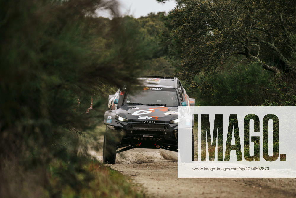 W2RC - BP ULTIMATE RALLY-RAID PORTUGAL 2026 240 FERREIRA Joao (por), PALMEIRO Filipe (por), Toyota Gazoo Racing SA, Toyota Hilux GR, FIA W2RC, Ultimate, action during the Stage 2 of the BP Ultimate Rally-Raid Portugal 2026, 2nd round of the 2026 WR2C on March 19, 2026 between Grandola, Portugal and Badajoz, Spain - BadajozSpain