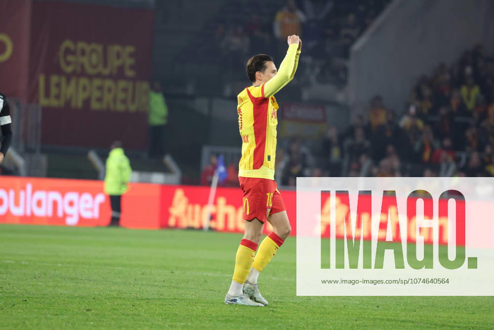 Joie et célébration de Florian THAUVIN (RC Lens) apres son but lors du match RC Lens vs Angers SCO, Ligue 1 J27, stade Bollaert-Delelis, le 20 mars 2026 - photo Laurent Sanson PsnewZ