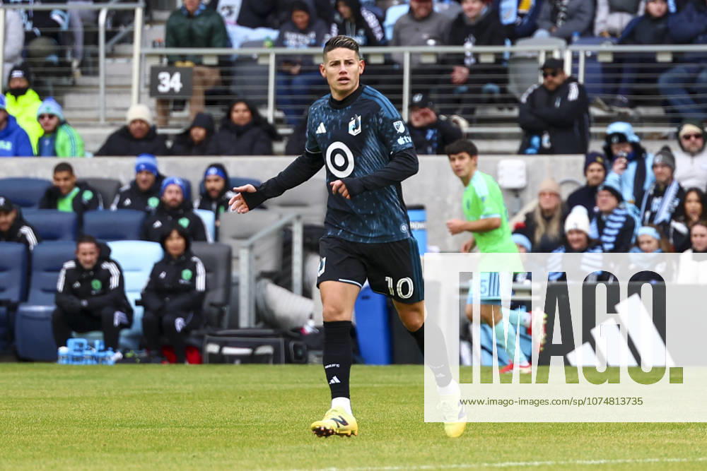 Minnesota United player JAMES RODRIGUEZ takes the pitch in his first home game at Allianz Field. Minnesota United hosted the Seattle Sounders on March 22nd. The match resulted in a 0-0 draw. Shoreview USA - ZUMAt166 20260322_zsp_t166_019
