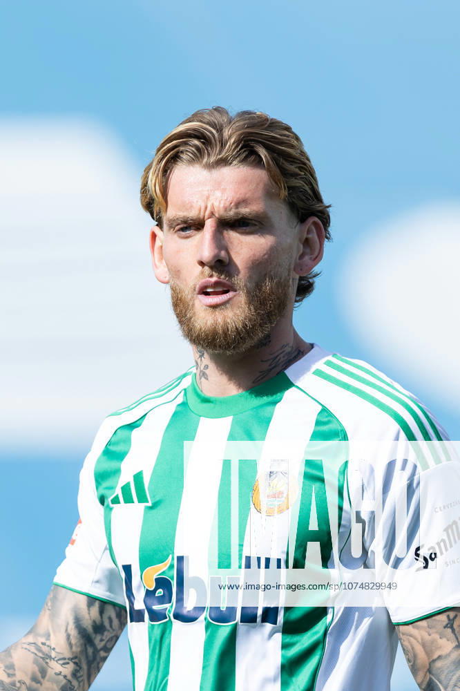 Rio Ave forward from Germany OLE POHLMAN (80) in action during the game for Liga Portugal Betclic between Estoril Praia and Rio Ave at Estadio Antonio Coimbra da Mota Estoril Portugal - ZUMAs359 20260322_zsp_s359_049