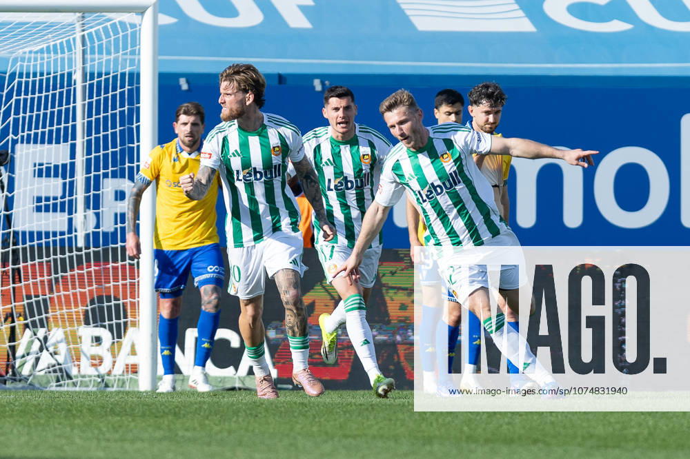 Rio Ave defender from Czechia JAKUB BRABEC (32) celebrating after scoring a goal during the game for Liga Portugal Betclic between Estoril Praia and Rio Ave at Estadio Antonio Coimbra da Mota Estoril Portugal - ZUMAs359 20260322_zsp_s359_149