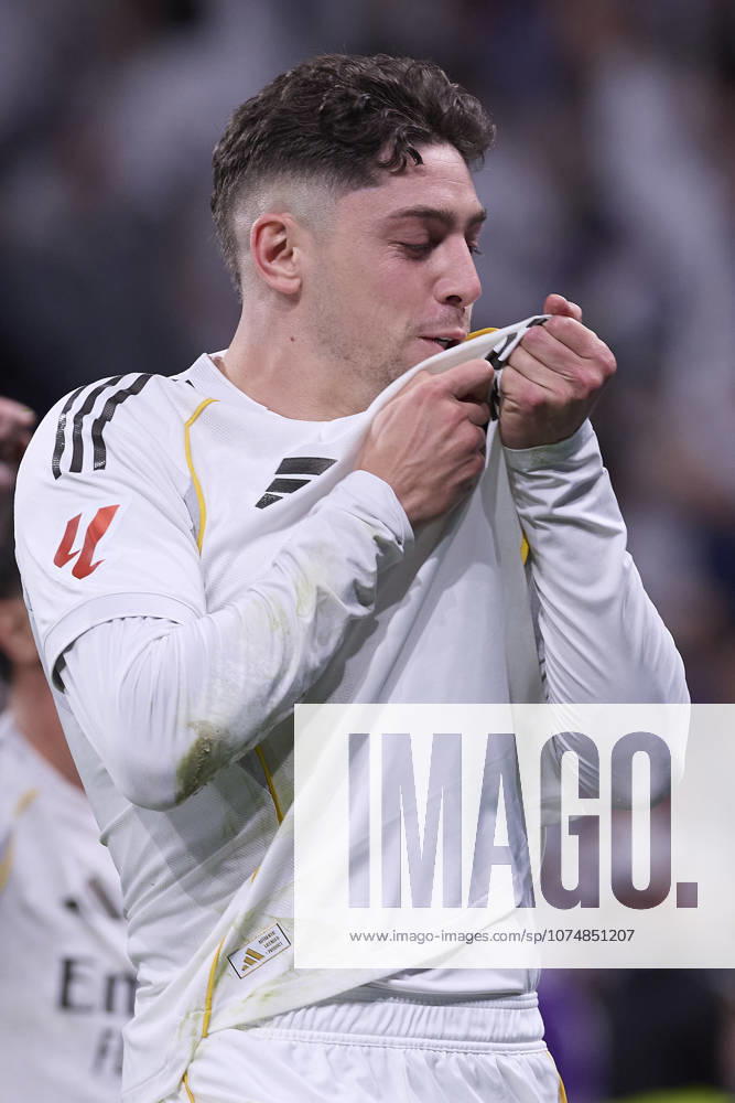 Real Madrid CF Vs Atletico Madrid in Spain - 22 Mar 2026 Federico Valverde of Real Madrid CF celebrates a goal during the LaLiga EA Sports 2025 2026 week 29 football match between Real Madrid CF and Atletico Madrid at Santiago Bernabeu stadium. Final score: Real Madrid CF 3:2 Atletico Madrid. Madrid Spain