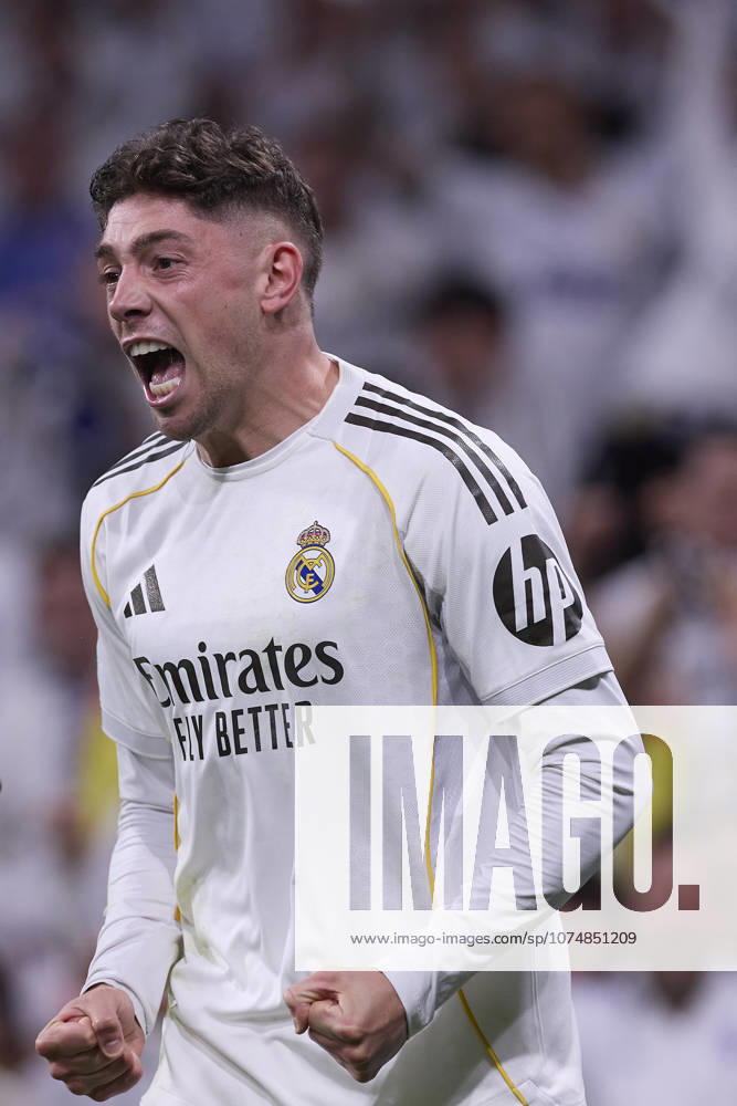 Real Madrid CF Vs Atletico Madrid in Spain - 22 Mar 2026 Federico Valverde of Real Madrid CF celebrates a goal during the LaLiga EA Sports 2025 2026 week 29 football match between Real Madrid CF and Atletico Madrid at Santiago Bernabeu stadium. Final score: Real Madrid CF 3:2 Atletico Madrid. Madrid Spain