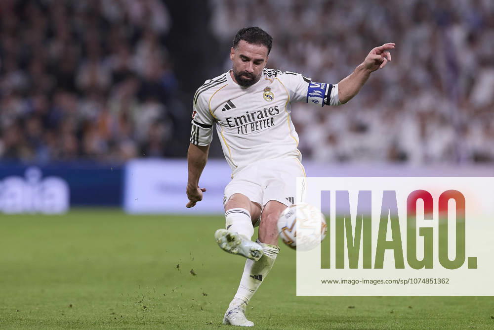 Real Madrid CF Vs Atletico Madrid in Spain - 22 Mar 2026 Daniel Carvajal of Real Madrid CF seen in action during the LaLiga EA Sports 2025 2026 week 29 football match between Real Madrid CF and Atletico Madrid at Santiago Bernabeu stadium. Final score: Real Madrid CF 3:2 Atletico Madrid. Madrid Spain