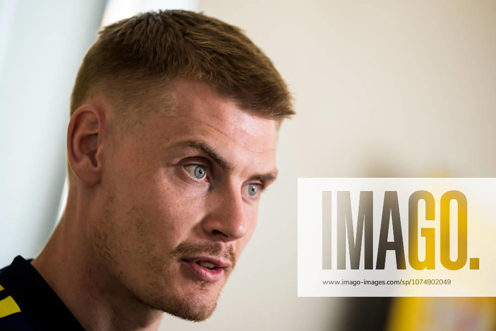 Eric Smith of the Swedish national football team after a training session on March 24, 2026 in Valencia Photo Joel Marklund BILDBYRAN code JM JM0805 bbeng fotboll football soccer fotball vm kval fifa world cup qualifier qualifier träning practice training sverige sweden sverige a