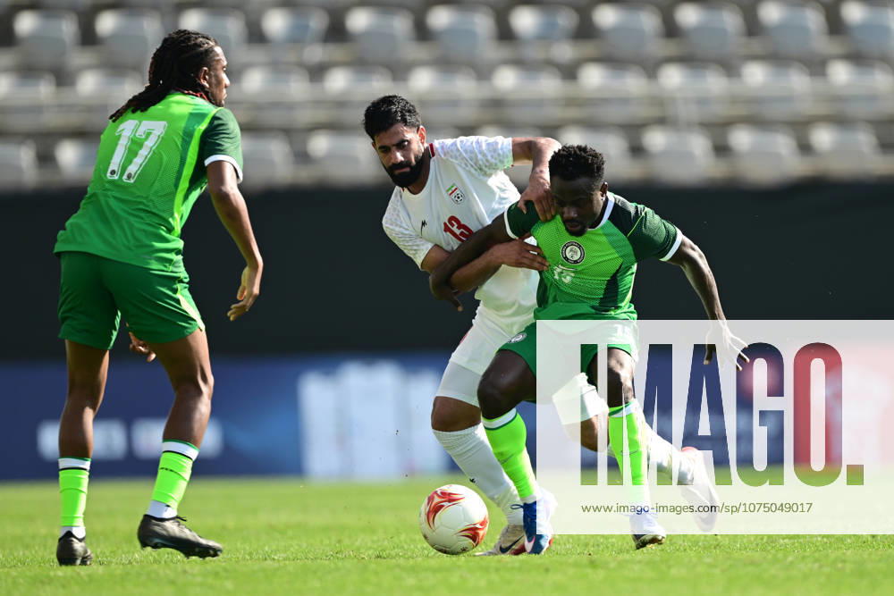 Iran v Nigeria - Friendlies ANTALYA, TURKIYE - MARCH 27: Muhammed Huseyin Kenanizadegan (13) of Iran in action during the friendly match between Iran and Nigeria at the Titanic Mardan Sports Complex in Antalya, Turkiye on March 27, 2026. Orhan Cicek Anadolu Antalya Turkey. Editorial use only. Please get in touch for any other usage.