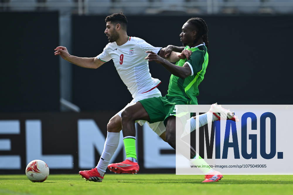 Iran v Nigeria - Friendlies ANTALYA, TURKIYE - MARCH 27: Mehdi Taremi (9) of Iran in action against Ogbu (5) of Nigeria during the friendly match between Iran and Nigeria at the Titanic Mardan Sports Complex in Antalya, Turkiye on March 27, 2026. Orhan Cicek Anadolu Antalya Turkey. Editorial use only. Please get in touch for any other usage.