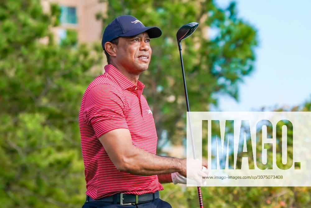 Tiger Woods has been involved in a rollover car accident near his home in Jupiter, Florida, authorities say. Woods has been charged with a DUI and with property damage and refusal to submit to a lawful test. FILE PHOTO SHOT ON: December 22, 2024, Orlando, Florida, USA: Tiger Woods watches his tee shot off the 10th hole during the final round of the PNC Championship at the Ritz-Carlton Golf Club. Orlando USA - ZUMAw109 20241222_fap_w109_049