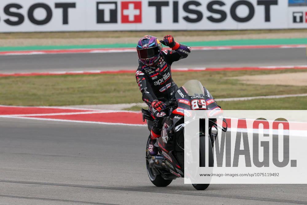 AUSTIN, TX - MARCH 28: Jorge Martin (89) of Spain and Aprilia Racing waives to fans after the Qualifying session of the MotoGP Red Bull Grand Prix of the Americas on March 28, 2026, at Circuit of The Americas in Austin, Texas. (Photo by David Buono Icon Sportswire) AUTO: MAR 28 MotoGP Red Bull Grand Prix of the Americas Icon260328056