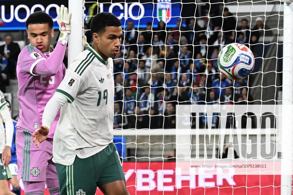 Soccer, FIFA World Cup, WM, Weltmeisterschaft, Fussball 2026 match between Italy-North Ireland Pierce Charles of North Ireland,Shea Charles of North Ireland during playoff qualifier Fifa World Cup 2026 match between Italy-North Ireland at the gewiss stadium, Italy, March 26th, 2026. Imago-Images Emmefoto