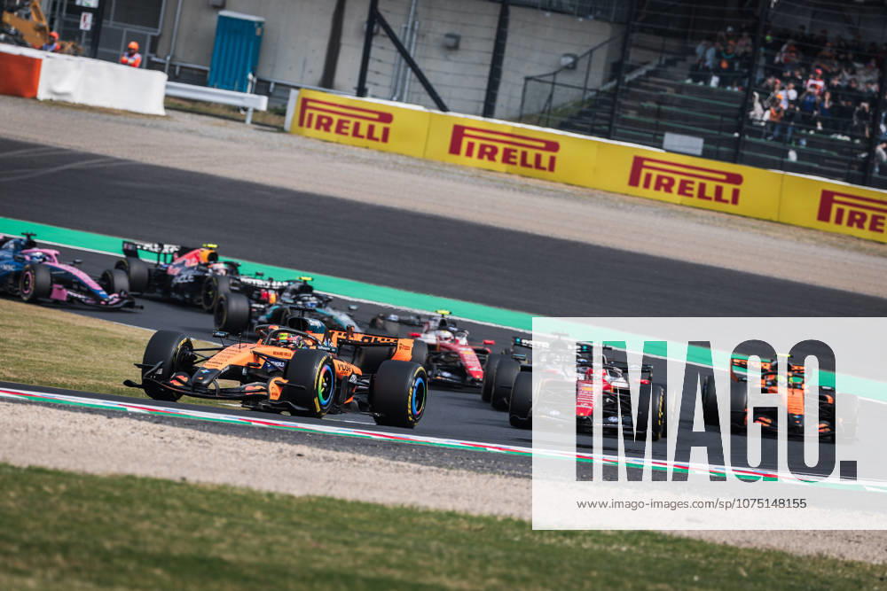 Suzuka International Circuit, Mie, Japan. 29.March.2026; Oscar Piastri of Australia and McLaren Mastercard F1 Team leads the race during Formula One Japanese Grand Prix aflo_325283215