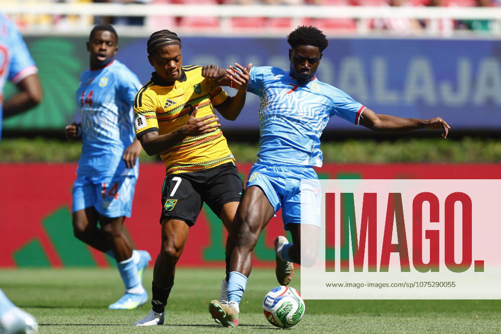 RD Congo v Jamaica - 2026 FIFA World Cup, WM, Weltmeisterschaft, Fussball Qualifying ZAPOPAN, MEXICO- MARCH 31: Nathanael Mbuku (R) of RD Congo fights for the ball with Leon Bailey (L) of Jamaica during a World Cup 2026 playoff qualifying football match between RD Congo and Jamaica, at the Guadalajara Stadium in Zapopan, Mexico on March 31, 2026. Stringer Anadolu Zapopan Mexico. Editorial use only. Please get in touch for any other usage.