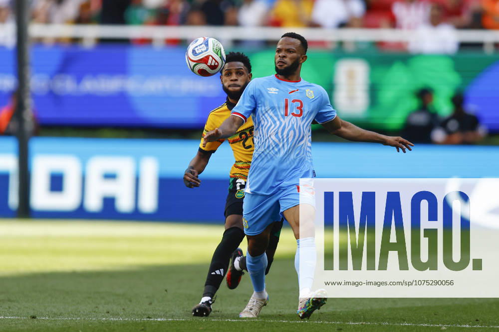 RD Congo v Jamaica - 2026 FIFA World Cup, WM, Weltmeisterschaft, Fussball Qualifying ZAPOPAN, MEXICO- MARCH 31: Meschack Elia (R) of RD Congo fights for the ball with Ronaldo Webster (L) of Jamaica during a World Cup 2026 playoff qualifying football match between RD Congo and Jamaica, at the Guadalajara Stadium in Zapopan, Mexico on March 31, 2026. Stringer Anadolu Zapopan Mexico. Editorial use only. Please get in touch for any other usage.