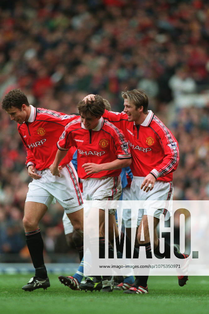 Manchester United, ManU V Everton, Premier League Ronny Johnsen, Gary Neville and David Beckham of Manchester United celebrate during the Premier League match between Manchester United and Everton at Old Trafford on March 21, 1999 in Manchester, England. Manchester Old Trafford England United Kingdom