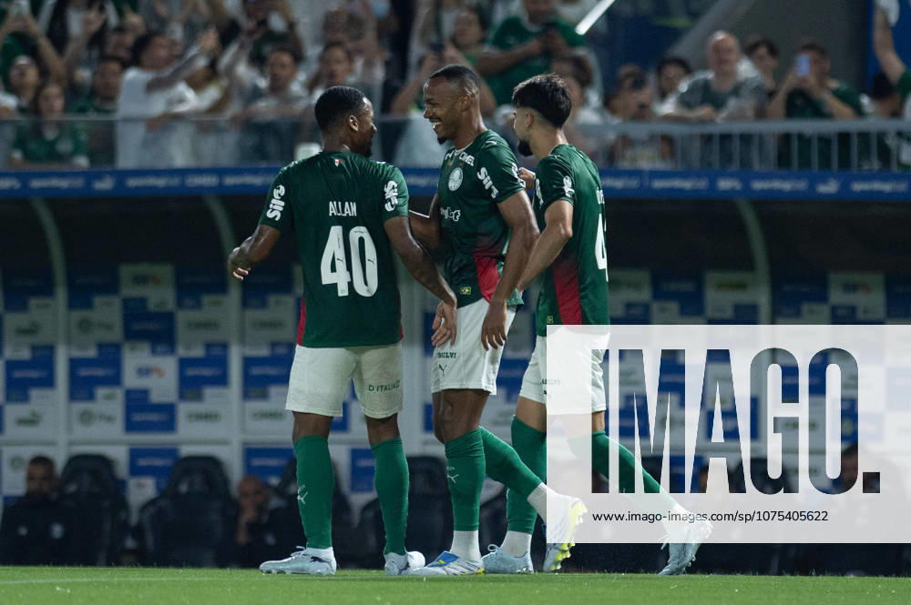 Match between Palmeiras and Gremio for the Brazilian championship Barueri (SP), 02 04 2026 - Brazilian Palmeiras vs Gremio - Marlon Freitas celebrates his goal in the match between Palmeiras and Gremio, for the 9th round of the Brazilian football championship, on the night of Thursday, April 2, 2026, at Arena Barueri, in the city of Barueri-SP. (Foto: Ronaldo Barreto Thenews2 imago images) SPO