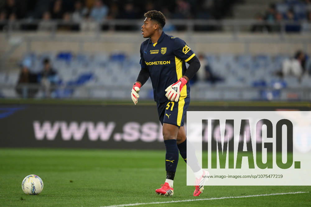 Foto IPP Roberto Ramaccia Roma 4 4 2026 Campionato di Calcio Serie A 2025 2026 Lazio vs Parma Nella foto Zion Suzuki of Parma Italy Photo Press - World Copyright Roma italy Italia ITALY