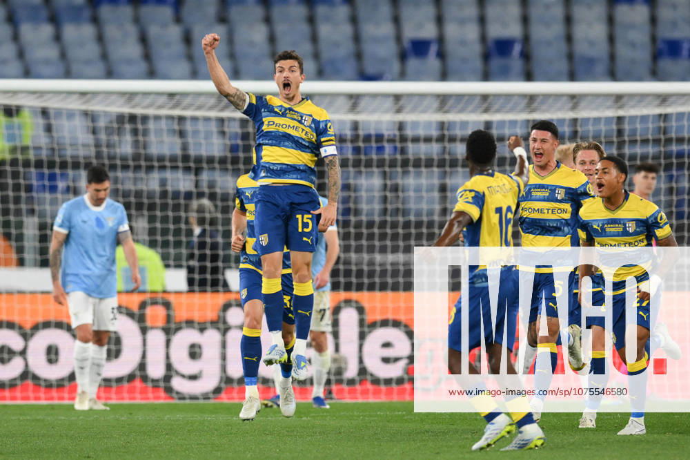 Foto IPP Roberto Ramaccia Roma 4 4 2026 Campionato di Calcio Serie A 2025 2026 Lazio vs Parma Nella foto Enrico Delprato of Parma esulta dopo aver segnato il gol del 0-1 Italy Photo Press - World Copyright Roma italy Italia ITALY