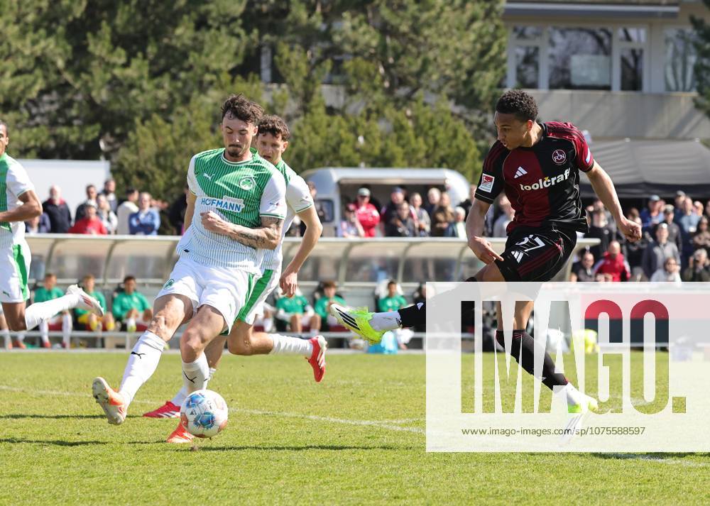 Soccer Season 2025 2026 Regionalliga Bayern 27 Matchday 1 FC Nürnberg FCN II Club SpVgg Greuther Fürth II Kleeblatt U23 DaMa Noah Maboulou 37, 1 FC Nürnberg FCN II with shot on goal