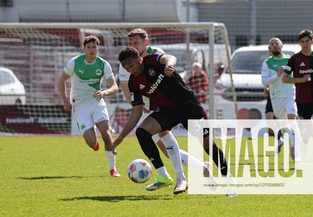 Soccer Season 2025 2026 Regionalliga Bayern 27 Matchday 1 FC Nürnberg FCN II Club SpVgg Greuther Fürth II Kleeblatt U23 DaMa Yannick Scholz 14, SpVgg Greuther Fürth II Noah Maboulou 37, 1 FC Nürnberg FCN II